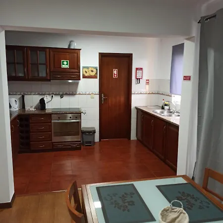 4 Apartment Capelas