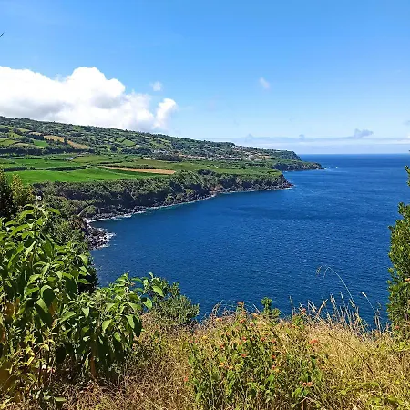 4 Διαμέρισμα *