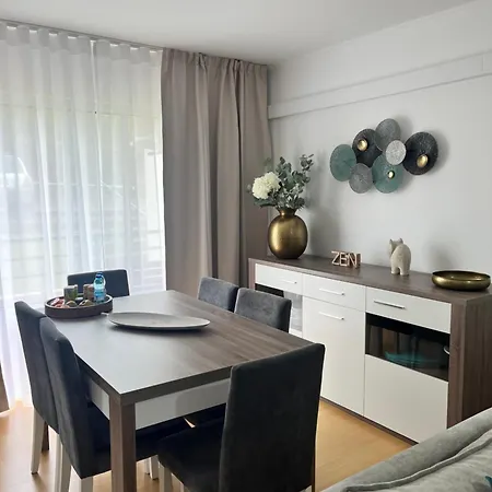 Appartement 4 Capelas