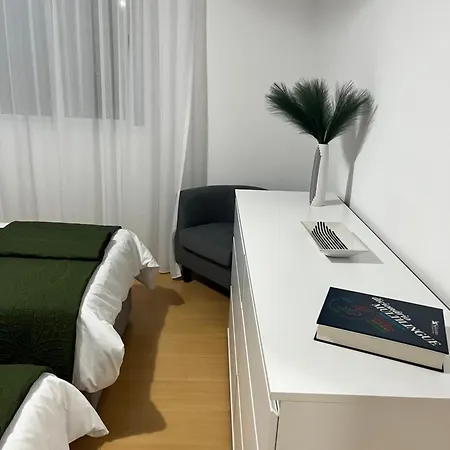 Apartment 4 *